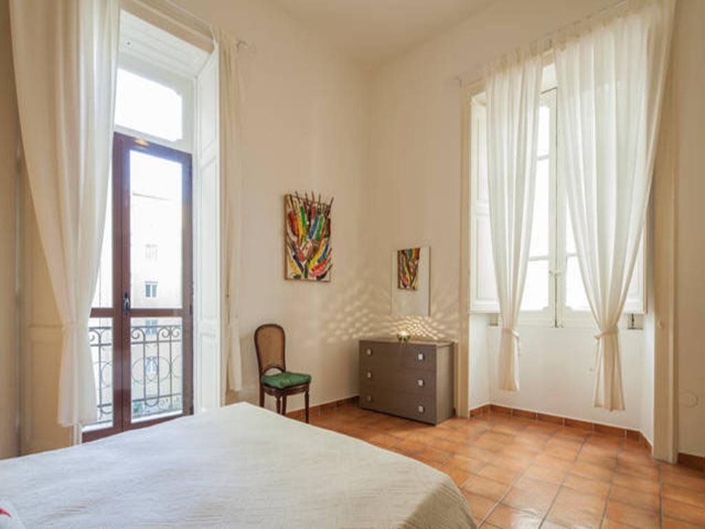 B&B Salerno House エクステリア 写真